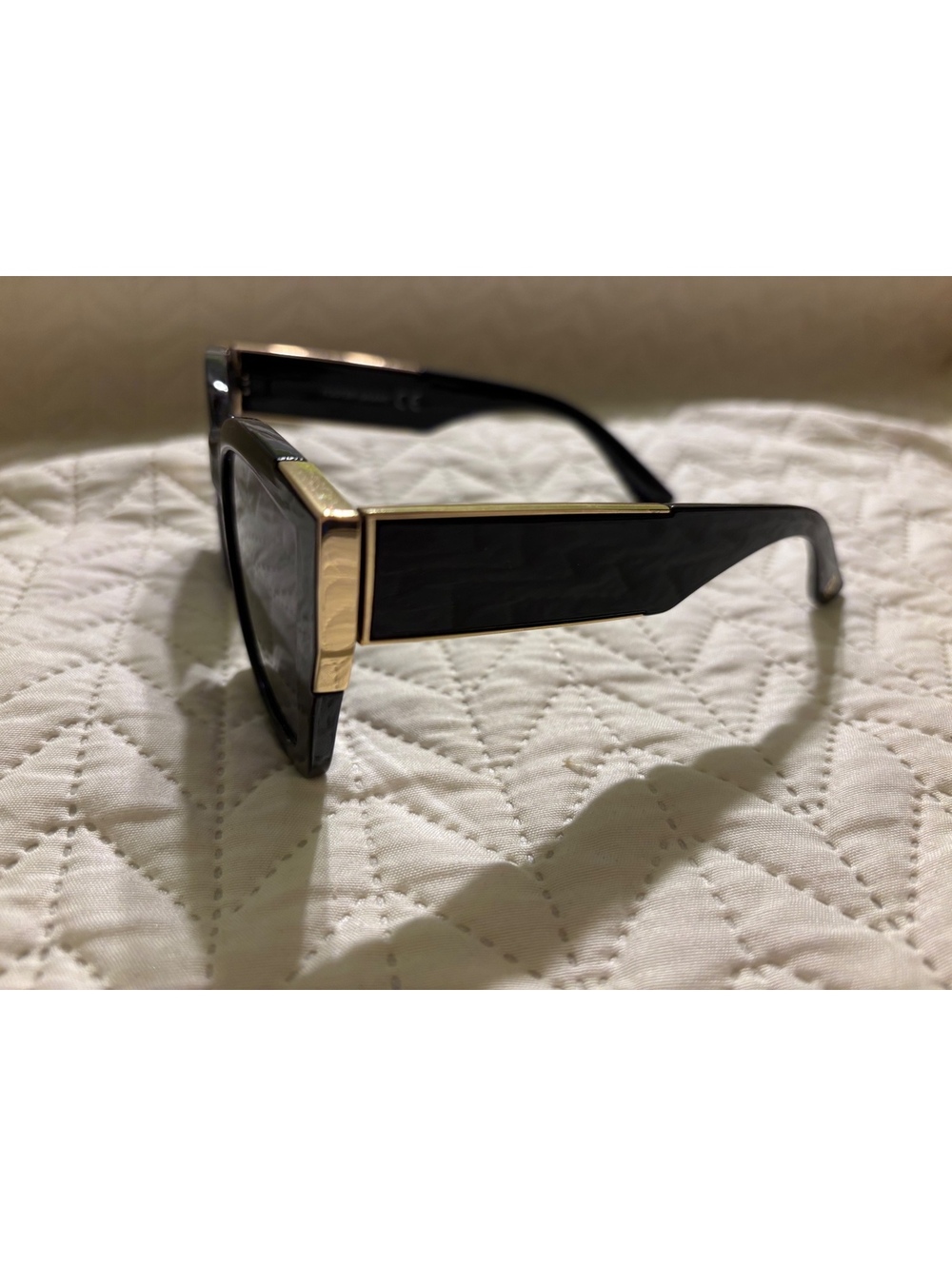 Foster Grant Ladies' Fashion Black Cat Eye Sunglasses - Picture 4 of 8